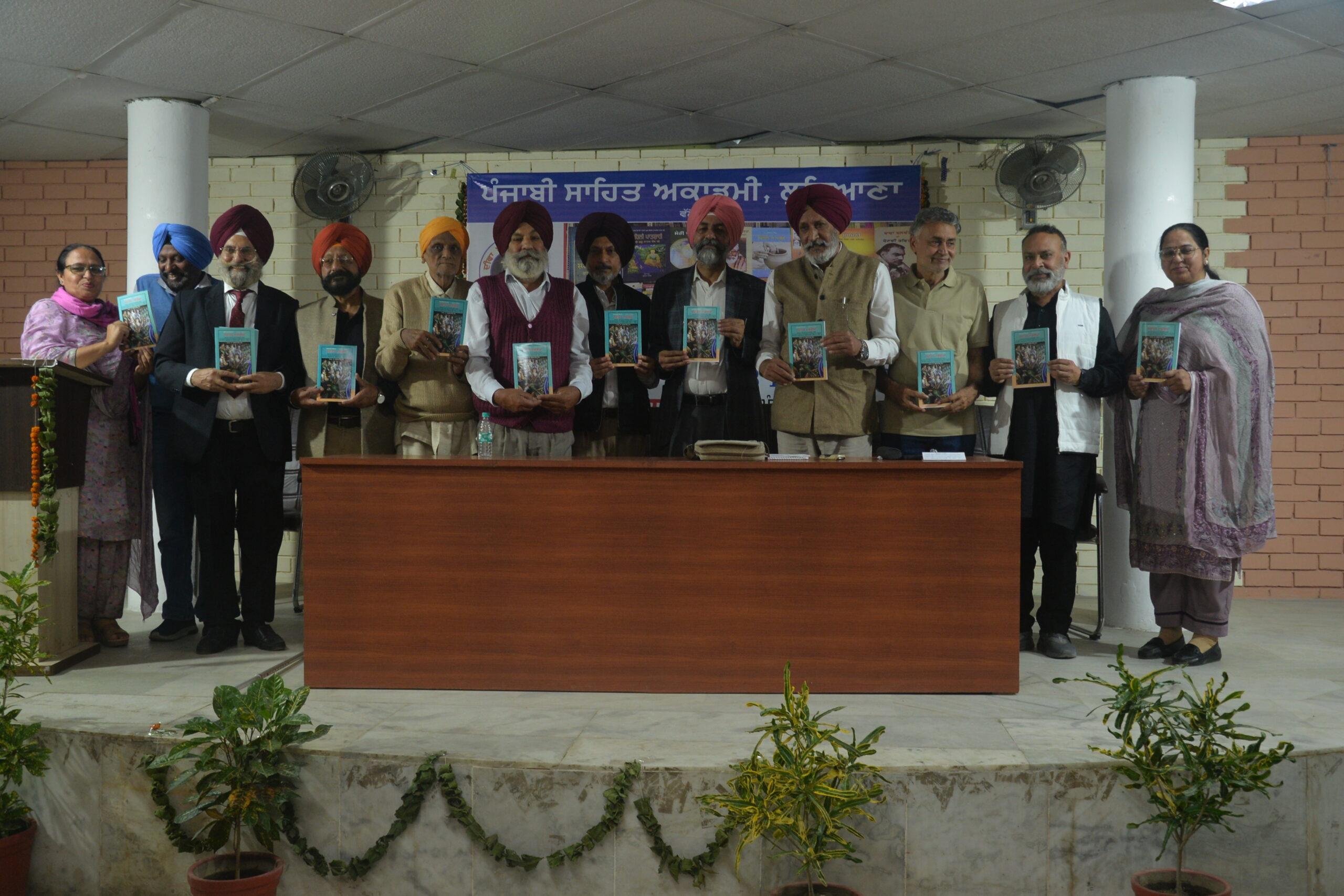 ਕਾਰਪੋਰੇਟ ਪੂੰਜੀ ਸਮਾਜ ਦੀਆਂ ਬਿਮਾਰੀਆਂ ਦੀ ਜੜ੍ਹ ਹੈ – ਡਾ. ਸੁਖਦੇਵ ਸਿੰਘ ਸਿਰਸਾ